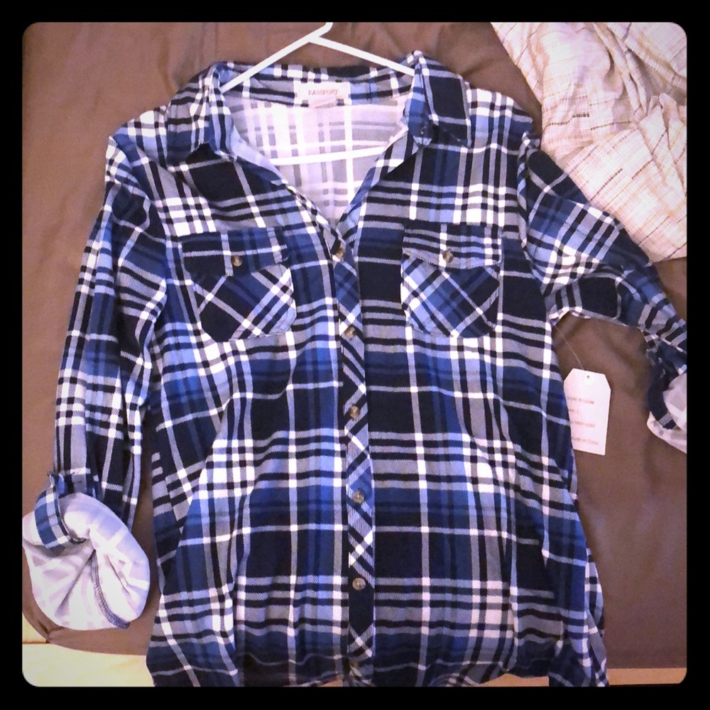 Blue plaid button up